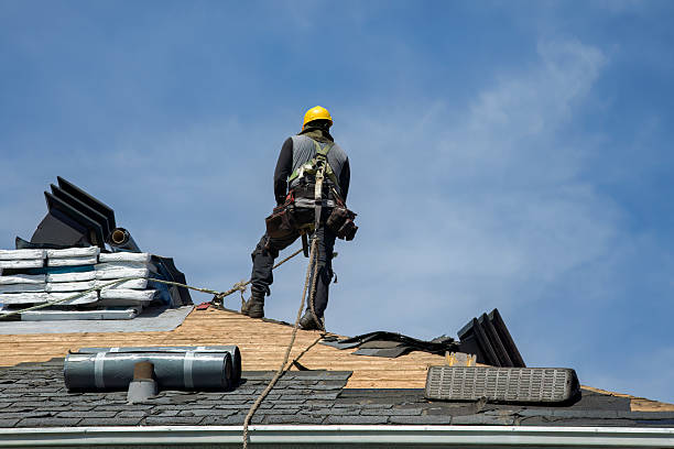 Professional Roofing technician working in Pownal, ME